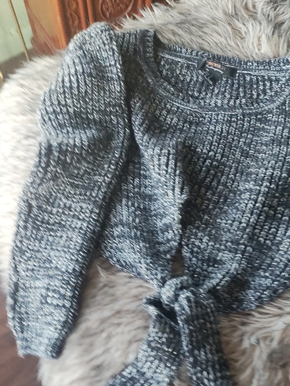 Forever 21 Gray Marled Tie-Front Crewneck Sweater